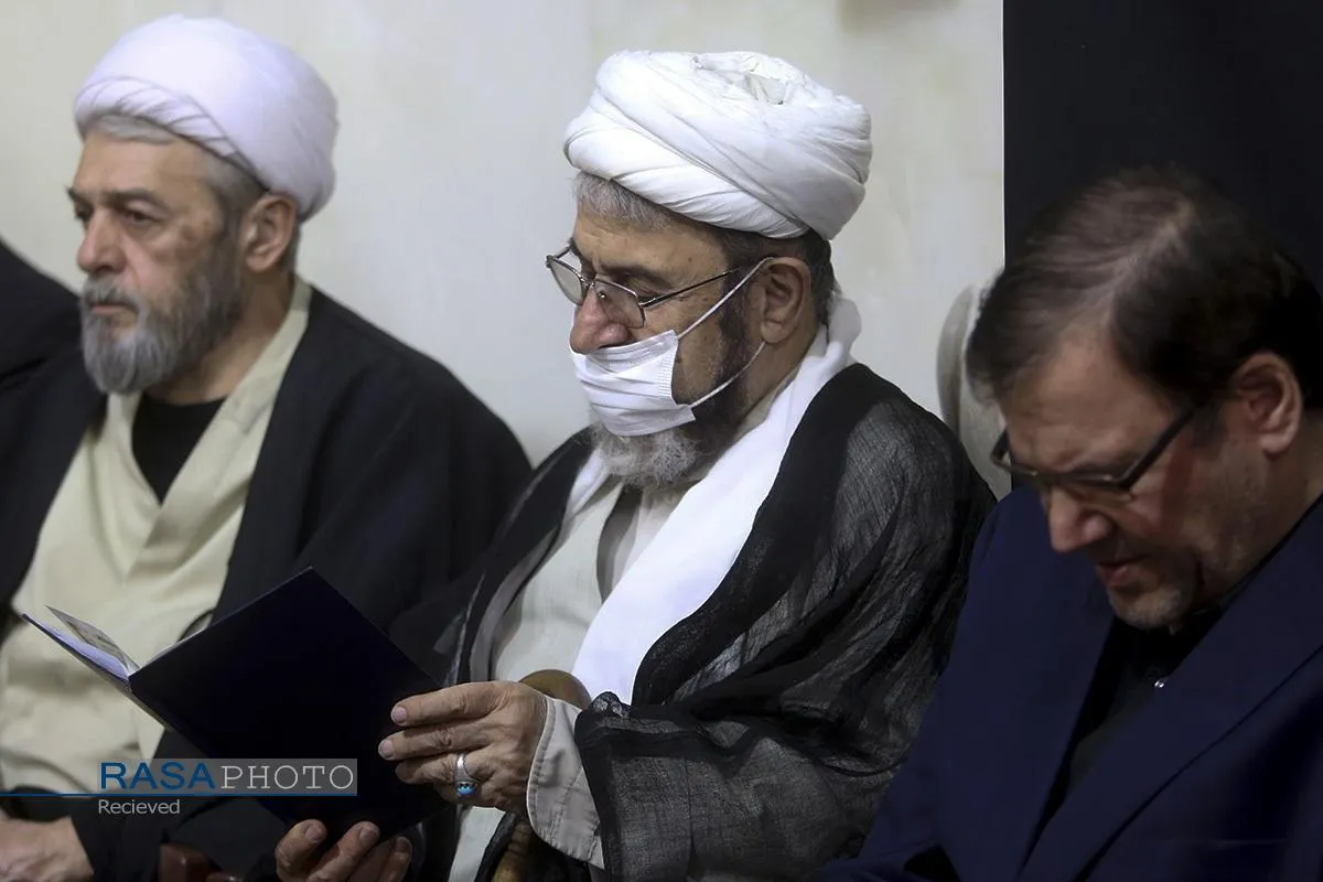 بزرگداشت شهید لاریجانی و وداع با پیکر مطهر شهید کیارش در حرم بانوی کرامت