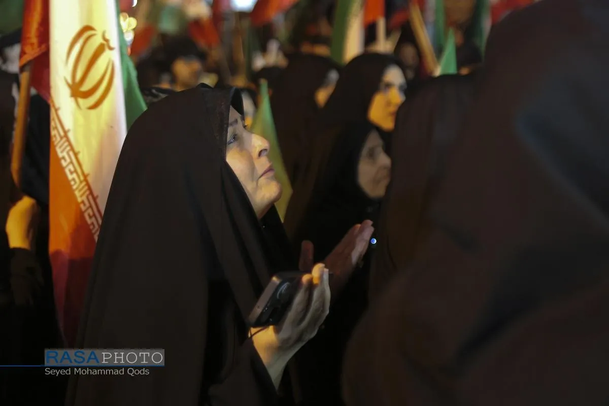 بیست و هشتمین شب حضور مردم قم، پای کار انقلاب
