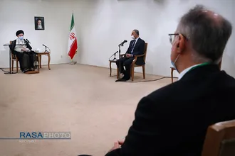 دیدار نخست&zwnj;وزیر عراق با مقام معظم رهبری