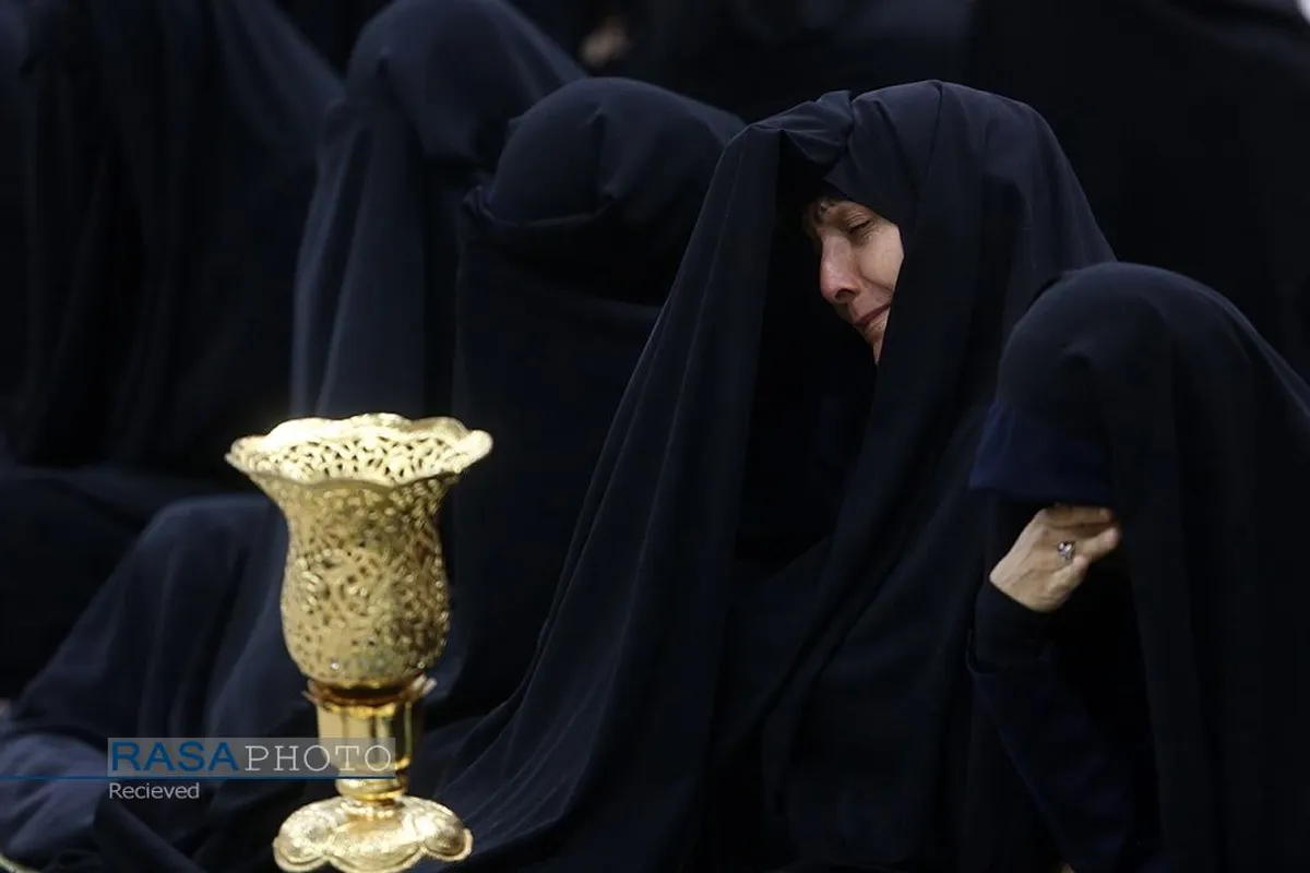آیین سیاهپوشی حرم مطهر بانوی کرامت در آستانه آغاز ماه محرم