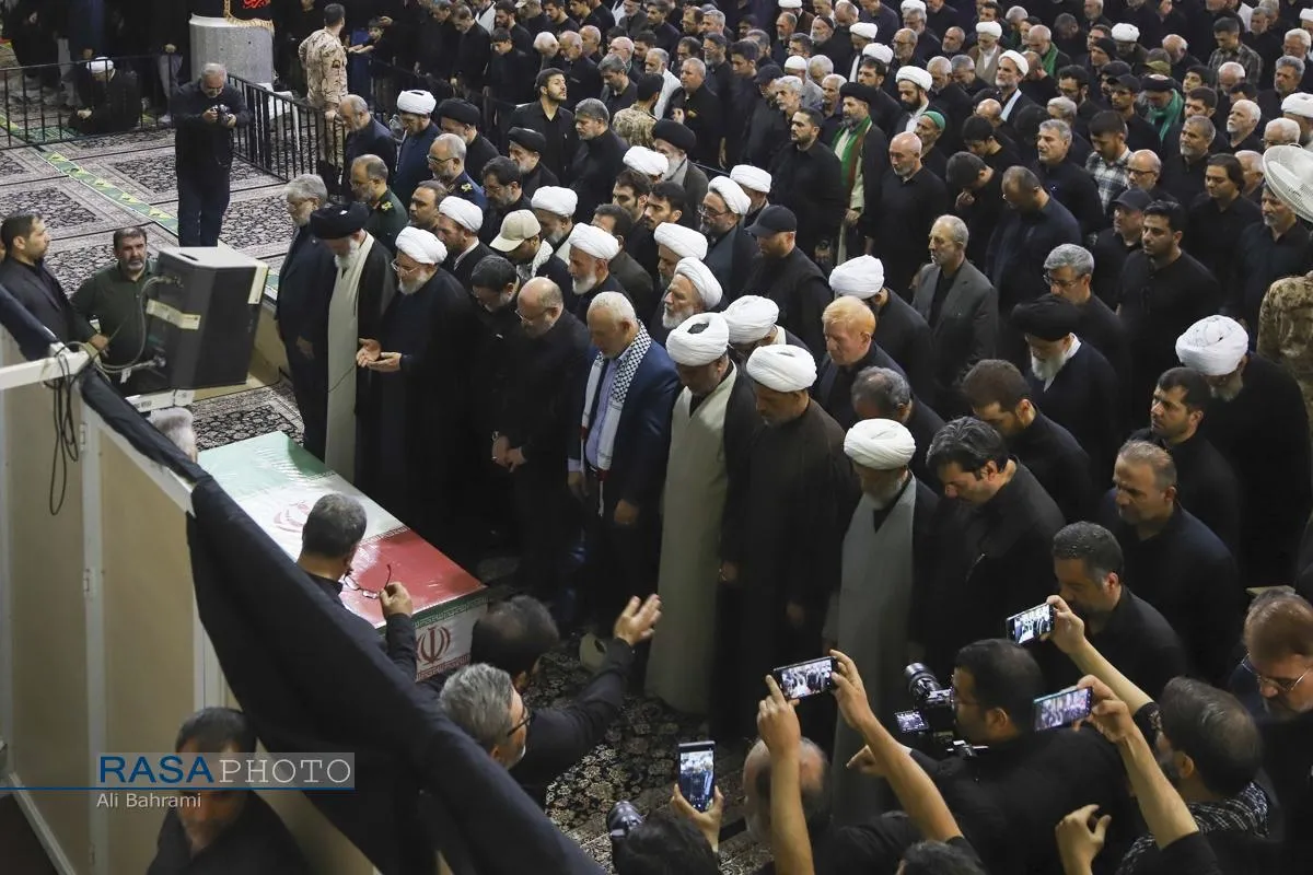 تشییع باشکوه پیکر سرلشکر شهید محمدسعید ایزدی (حاج رمضان) در قم
