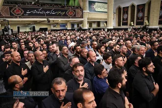 دومین شب مراسم عزاداری حضرت اباعبدالله الحسین (علیه&zwnj;السلام) با حضور رهبر انقلاب