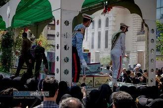 مراسم تشییع پیکر مطهر ۱۵۰ شهید دفاع مقدس در تهران&lrm;