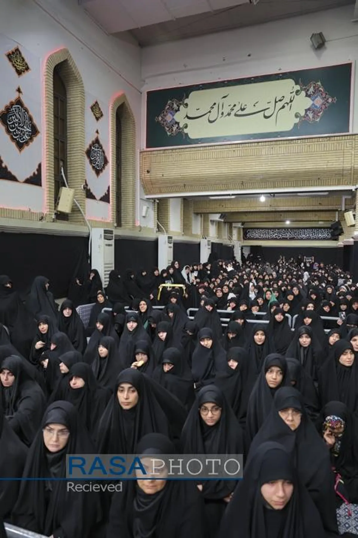 مراسم عزاداری شام غریبان حسینی (علیه&zwnj;السلام) در حسینیه امام خمینی (ره)