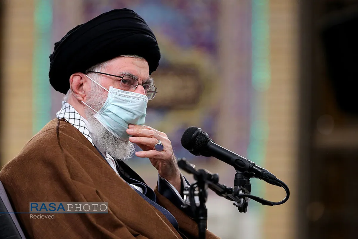 دیدار جمعی از مداحان اهل&zwnj;بیت (علیهم&zwnj;السلام) با مقام معظم رهبری