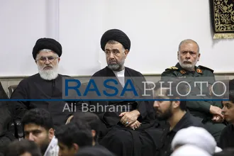 مراسم بزرگداشت قائد شهید امت حضرت آیت&zwnj;الله&zwnj;العظمی خامنه ای در دفتر حضرت آیت الله جوادی آملی
