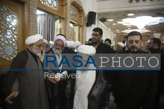 بزرگداشت رهبر شهید از سوی حضرت آیت&zwnj;الله سبحانی در حرم بانوی کرامت
