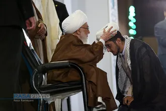 مراسم عهد جانان حوزویان با حضرت امام زمان (عج) در مسجد جمکران