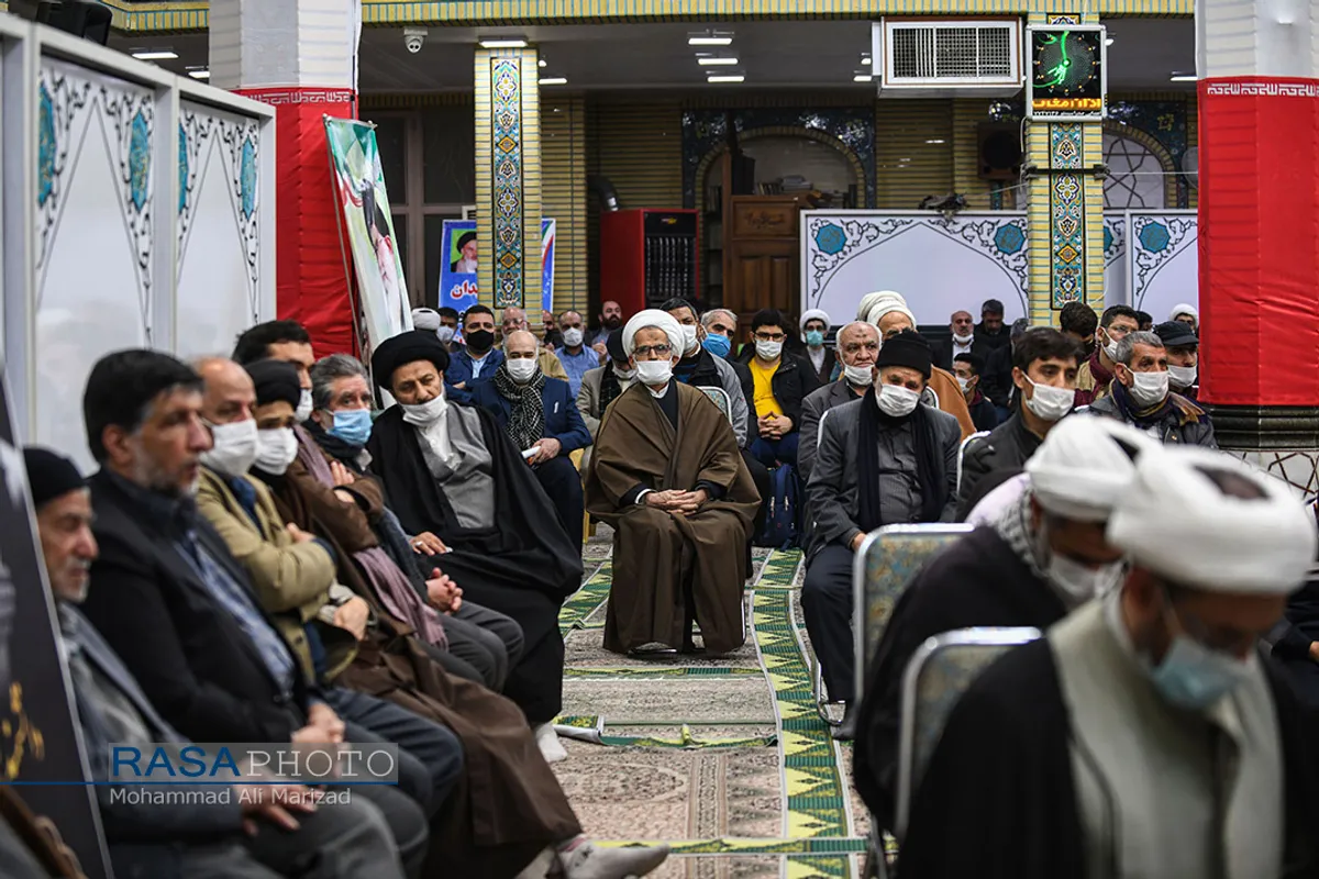 جشن ویژه ایام الله دهه فجر با سخنرانی حجت الاسلام والمسلمین مهدی طائب