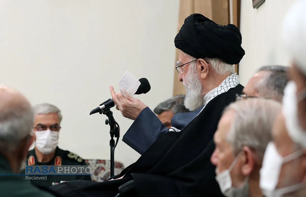 دیدار جمعی از فرماندهان ارشد نیرو&zwnj;های مسلح با فرمانده کل قوا
