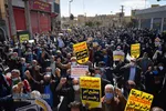 راهپیمایی نمازگزاران شیراز در حمایت از مردم مظلوم یمن&lrm;&lrm;
