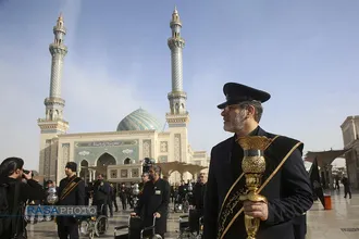 دسته عزاداری خادمان حرم کریمه اهل&zwnj;بیت (س) در روز شهادت حضرت امام موسی کاظم (علیه&zwnj;السلام)