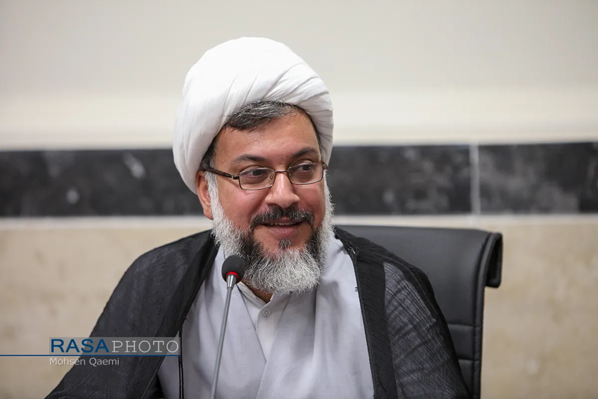 رونمایی از دو اثر فاخر آیت الله ممدوحی