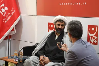 بازدید&zwnj; مدیر عامل خبرگزاری رسا از غرفه رسانه ها در نمایشگاه مطبوعات