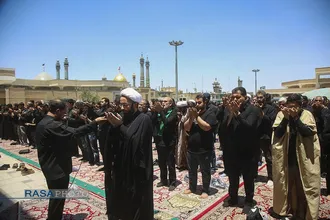 نماز جماعت و عزاداری ظهر عاشورای حسینی در قم