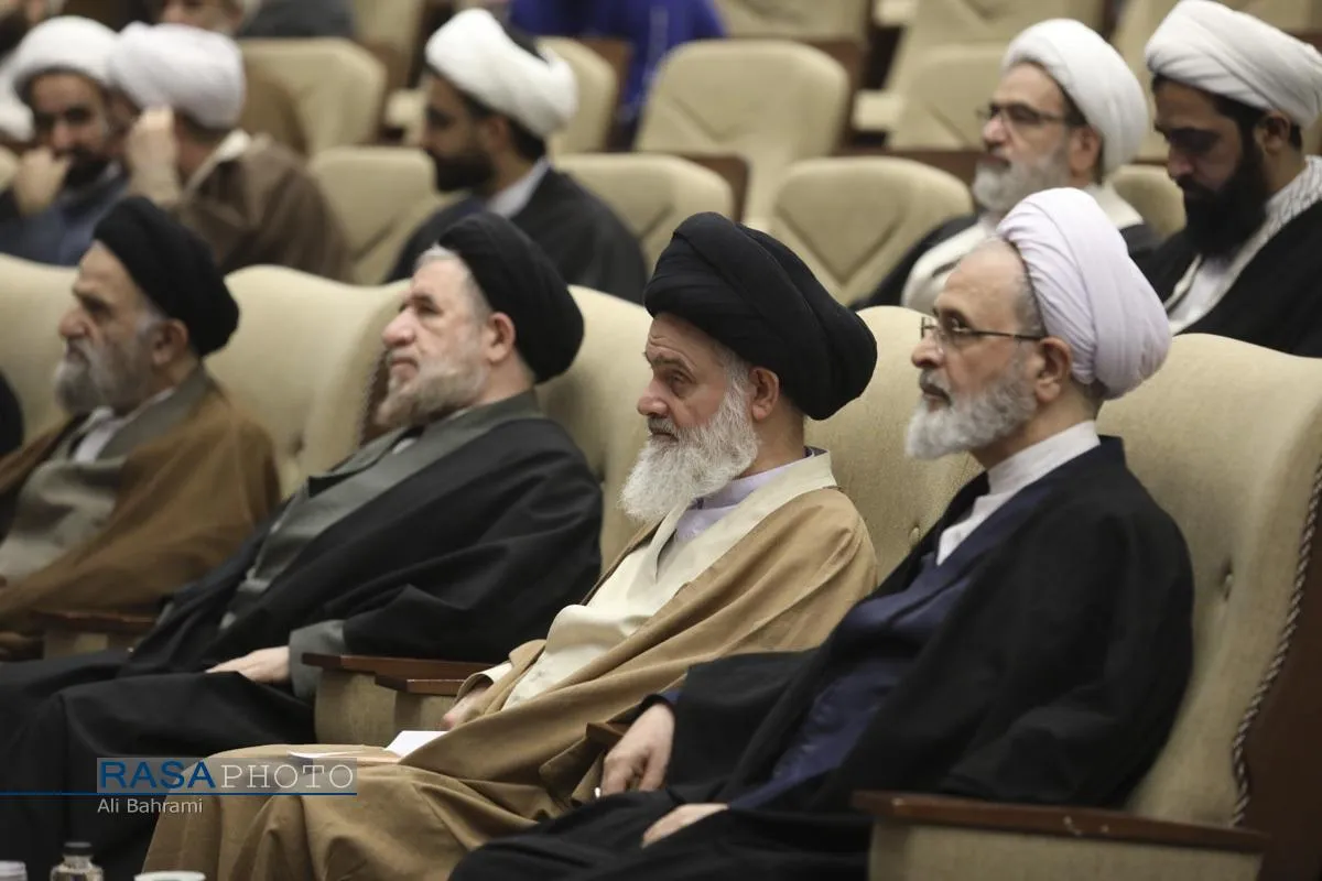 بیست هفتمین همایش کتاب سال و نهمین جشنواره مقالات حوزه