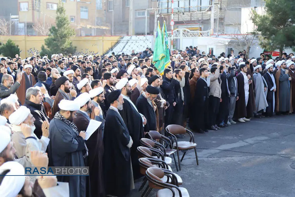 تجمع انقلابی طلاب، اساتید و روحانیون حوزه&zwnj;های علمیه تبریز در سالروز یوم الله ۹ دی