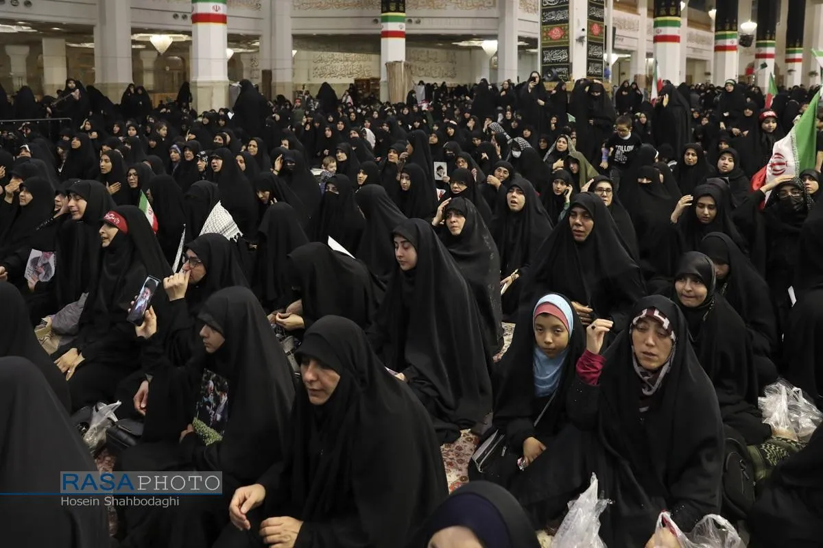 مراسم وداع با پیکر ۸ شهید حملات آمریکایی صهیونیستی اخیر به شهر مقدس قم