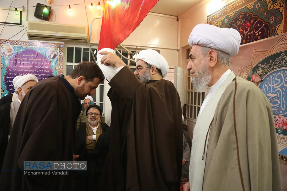 جشن عمامه&zwnj;گذاری طلاب در روز میلاد حضرت بقیة الله الاعظم (عج)