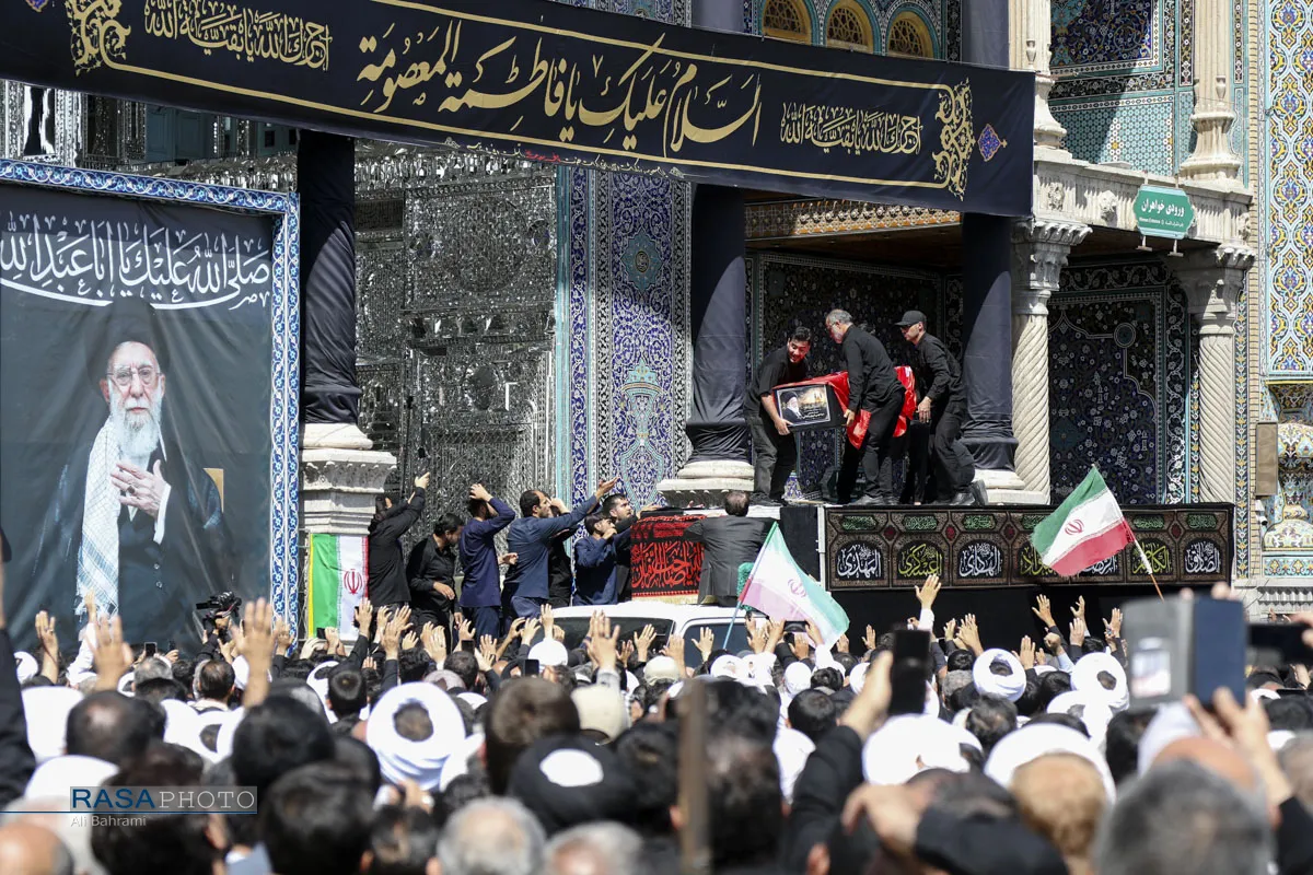 تشییع پیکر حضرت آیت الله شبیری زنجانی در قم - ۲
