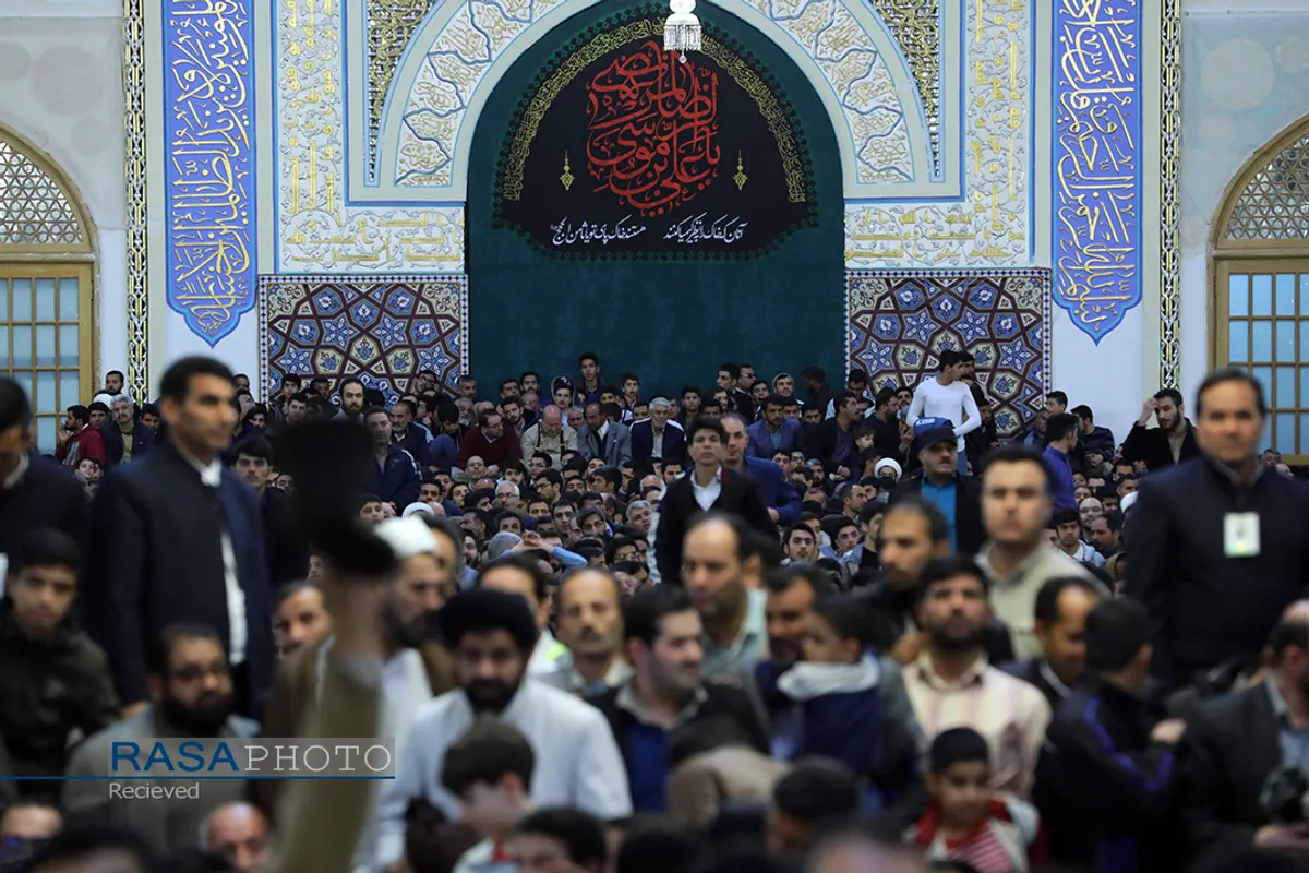 حضور و سخنرانی مقام معظم رهبری در اجتماع زائران و مجاوران حرم مطهر رضوی