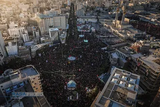 تصاویر هوایی تشییع قائد شهید امت در مشهد مقدس