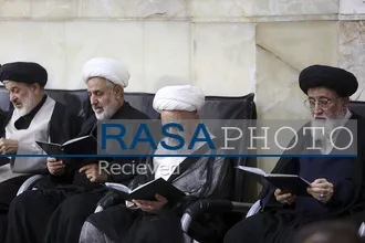 بزرگداشت رهبر شهید از سوی حضرت آیت&zwnj;الله سبحانی در حرم بانوی کرامت
