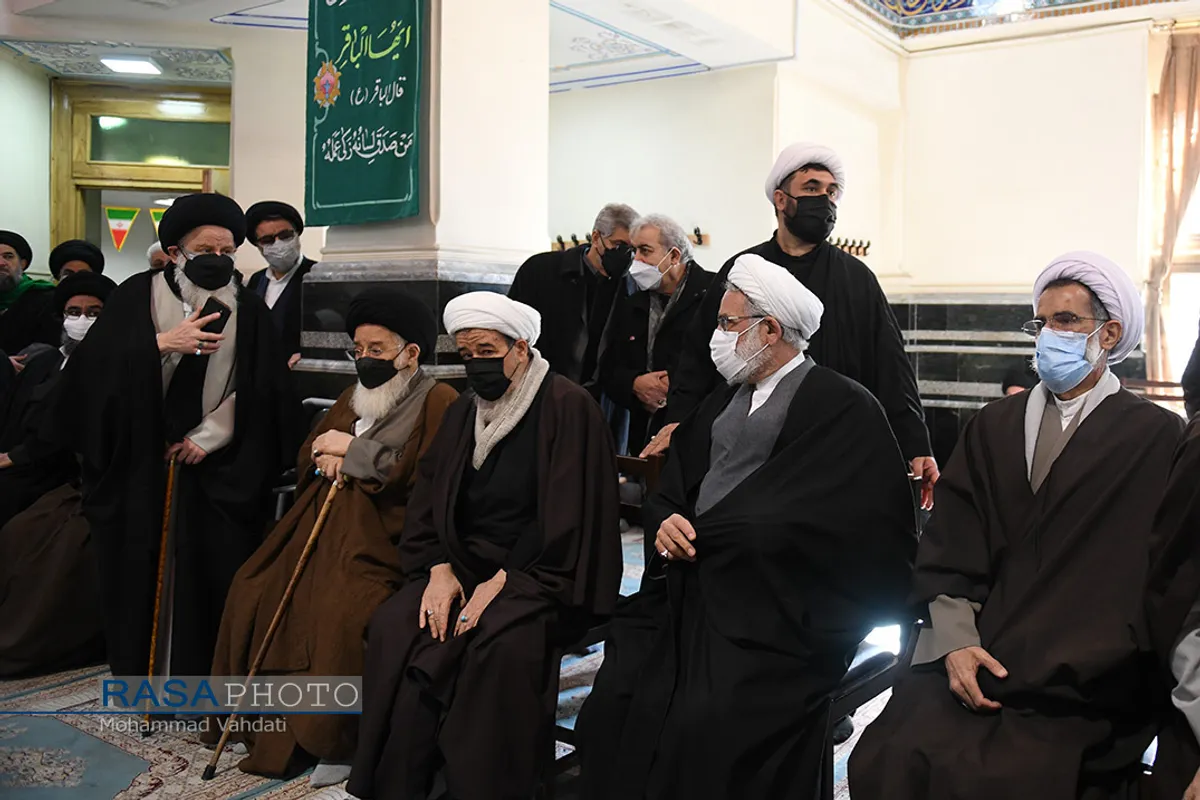 تشییع حضرت آیت الله صافی گلپایگانی در قم