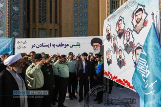 &laquo;عهد سربازی&raquo; نیرو&zwnj;های مسلح با امام زمان (عج) در جمکران&lrm;&lrm;