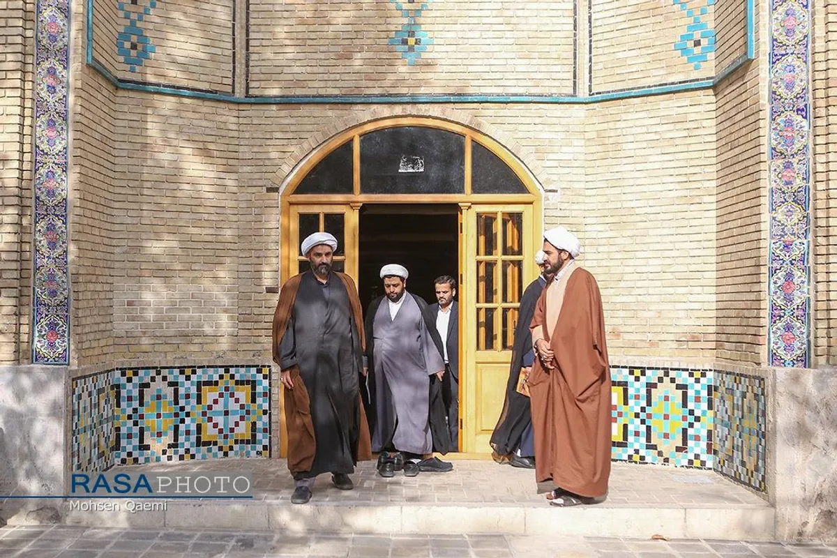 بازدید مدیرعامل و مسئولان خبرگزاری رسا از مدرسه علمیه مروی
