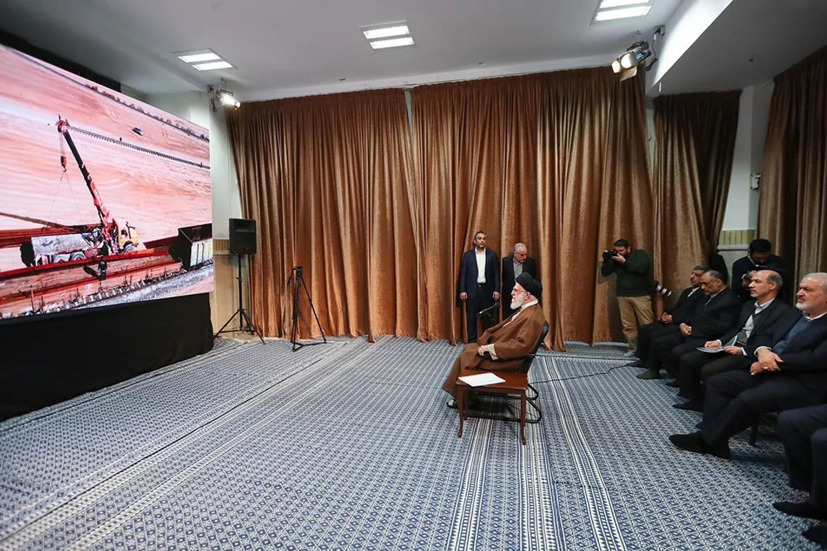 بازدید مقام معظم رهبری از نمایشگاه توانمندی&zwnj;های تولید داخلی