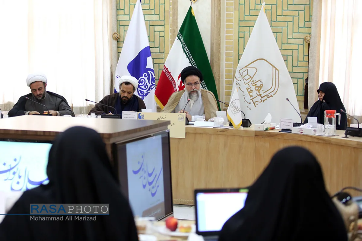 نشست خبری دومین همایش ملی کتاب سال بانوان