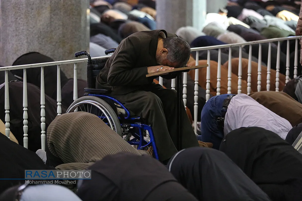 نماز جمعه قم به امامت آیت الله حسینی بوشهری