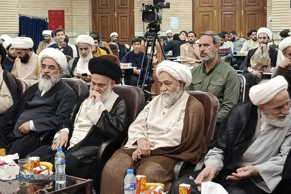 آغاز بیست&zwnj;ونهمین سال تحصیلی مجتمع آموزشی پژوهشی ائمه اطهار (ع)
