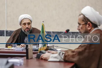 نشست بازخوانی خونخواهی رهبر شهید انقلاب از منظر مطالعات قرآنی و روایی
