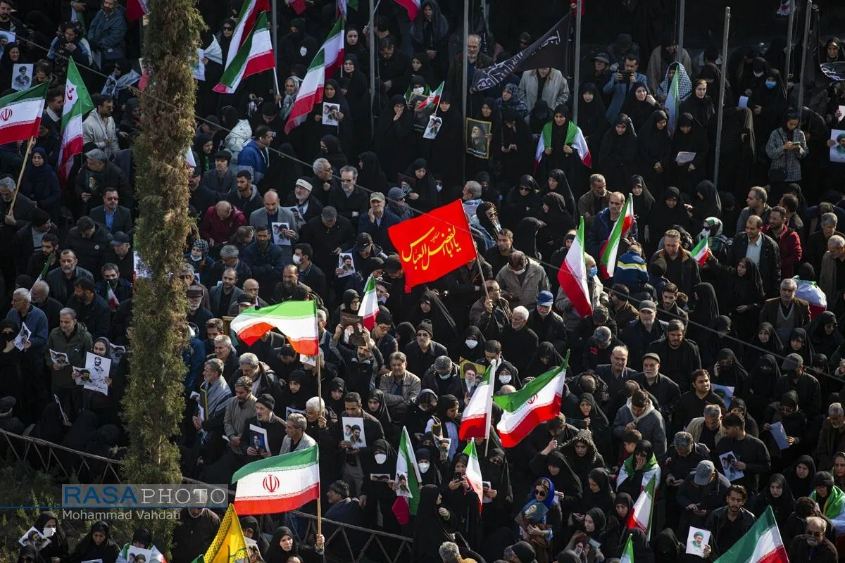 بیعت تاریخی مردم ولایتمدار تهران با سومین رهبر معظم انقلاب اسلامی