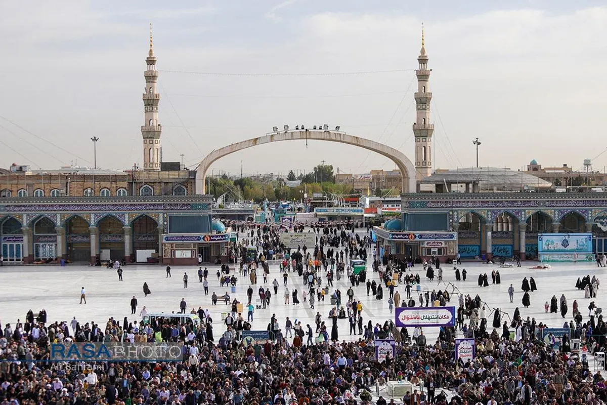 اقامه نماز عید سعید فطر در مسجد مقدس جمکران