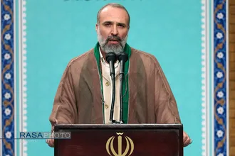 دیدار مداحان اهل&zwnj;بیت (علیهم&zwnj;السلام) با مقام معظم رهبری