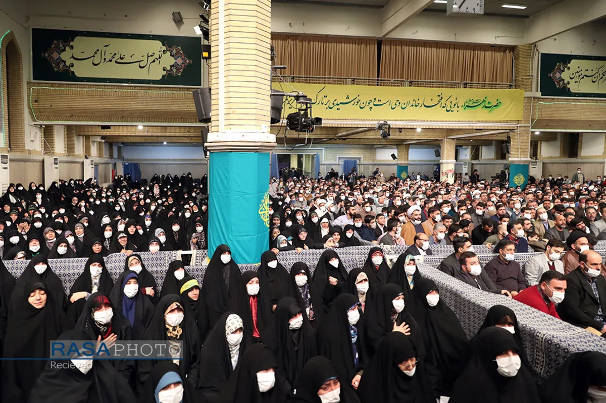 دیدار مداحان اهل&zwnj;بیت (علیهم&zwnj;السلام) با مقام معظم رهبری