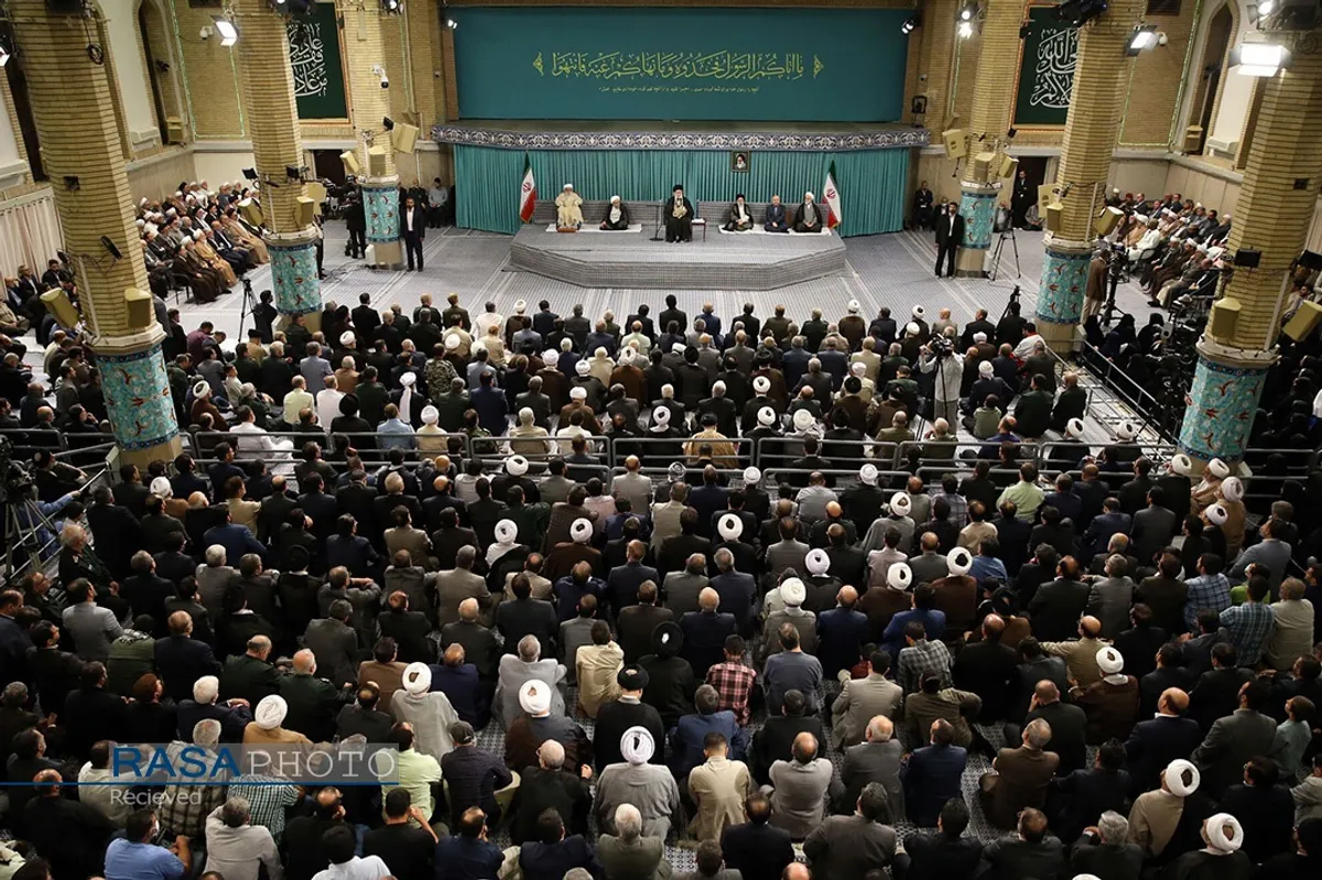 دیدار مسئولان نظام، سفرای کشور&zwnj;های اسلامی با رهبر انقلاب