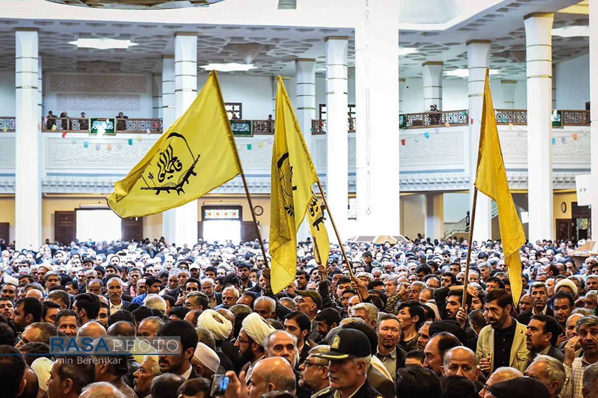 تشییع پیکر شهید مدافع حرم محمد باقری در شیراز
