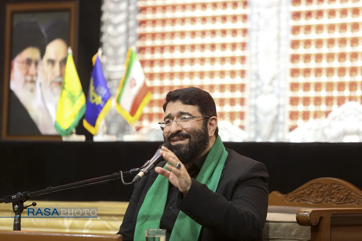 بزرگداشت رهبر شهید از سوی حضرت آیت&zwnj;الله سبحانی در حرم بانوی کرامت
