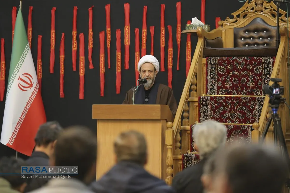 مراسم اربعین قائد شهید امت حضرت آیت&zwnj;الله&zwnj;العظمی خامنه ای (قدس سره)