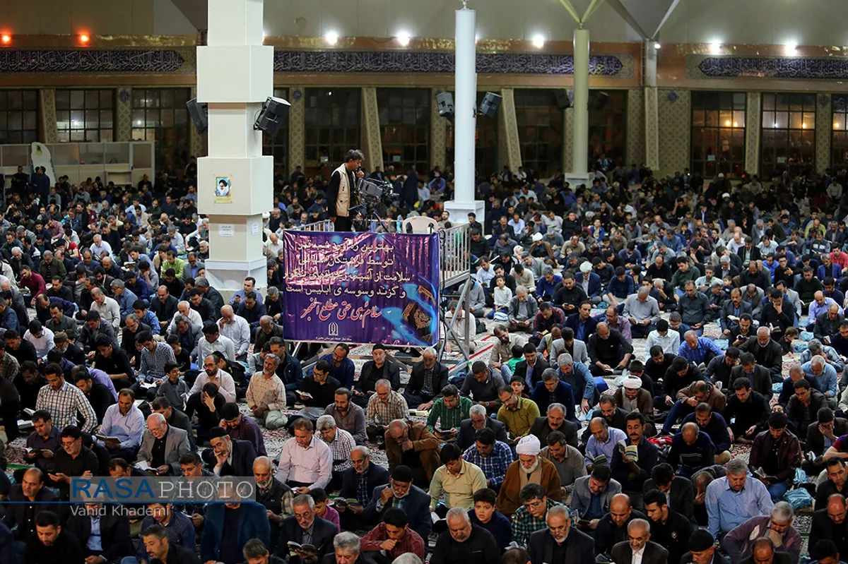 مراسم احیاء شب نوزدهم ماه مبارک رمضان در بجنورد&lrm;