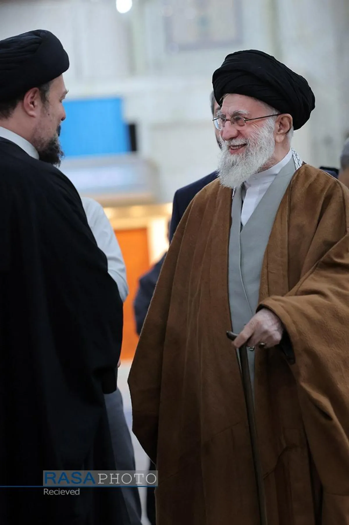 حضور مقام معظم رهبری در مرقد مطهر امام راحل (ره) و گلزار شهدای بهشت زهرا (سلام&zwnj;الله&zwnj;علیها)