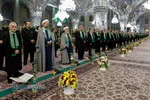 آیین تعویض پرچم گنبد منور رضوی در روز میلاد امام رضا(علیه&zwnj;السلام)