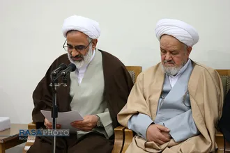 دیدار دست&zwnj;اندرکاران کنگره بزرگداشت شهدای روحانی با رهبر انقلاب