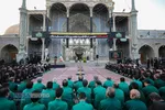 آیین تعویض پرچم گنبد مطهر حرم حضرت فاطمه معصومه (سلام&zwnj;الله&zwnj;علیها)
