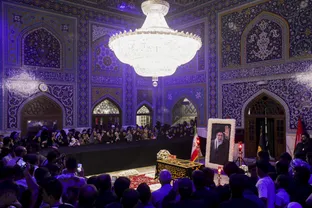 میعادگاه عاشقان در جوار خورشید هشتم