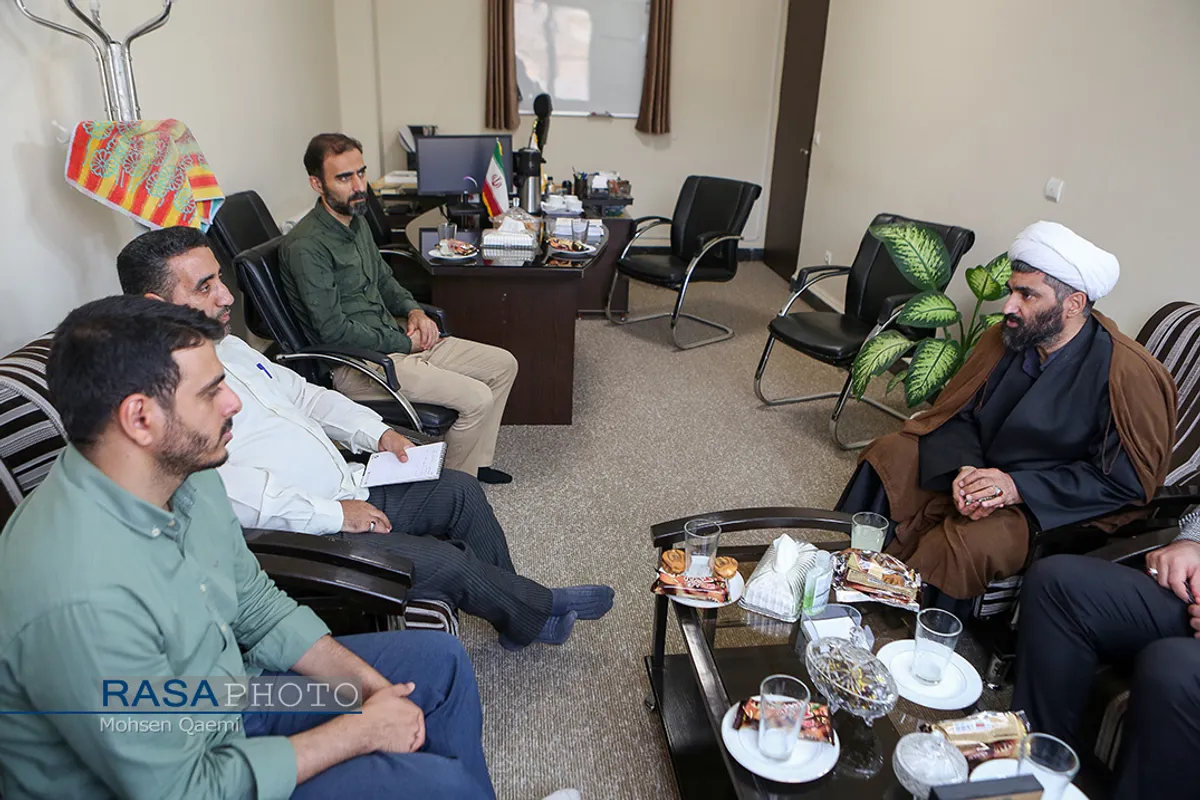 حضور مسئول بسیج رسانه در خبرگزاری رسا